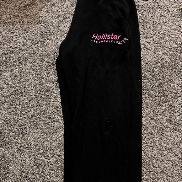 xs Hollister sweatpants - Picture 3 of 3